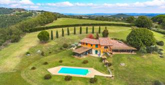 Вілла на продаж у Тревіньяно-Романо, озеро Браччано